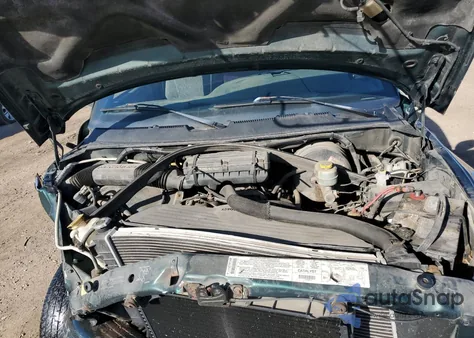 2001 Dodge Ram 1500 z USA, uszkodzony, nr VIN 1B7HF16Z51S651269